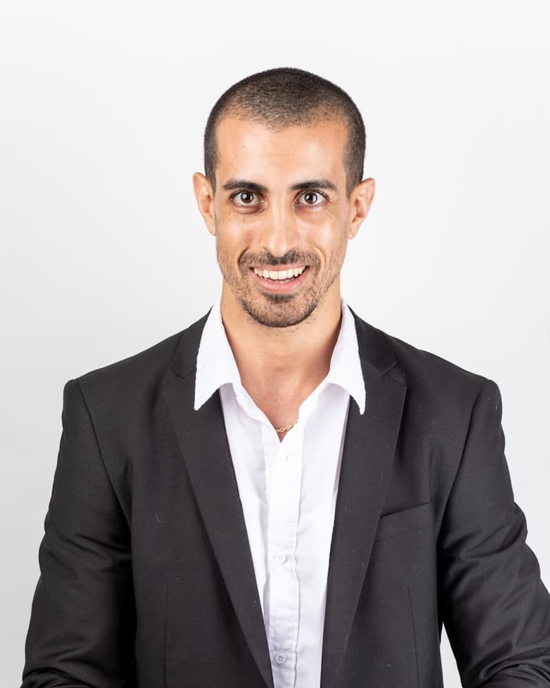 المستشار المالي والضريبي